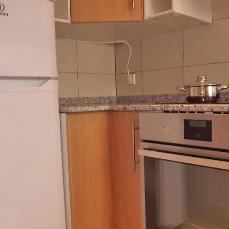 2 Bedroom Awesome In *